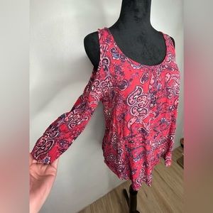 Mossimo Supply co. Women’s Bohemian design w/Cold Shoulder & Long Bell Sleeves